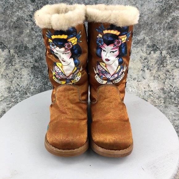 ED HARDY Women's 5 Kiss of Death Geisha Girl Satin Tan Lined Pull On Boots - Picture 2 of 13